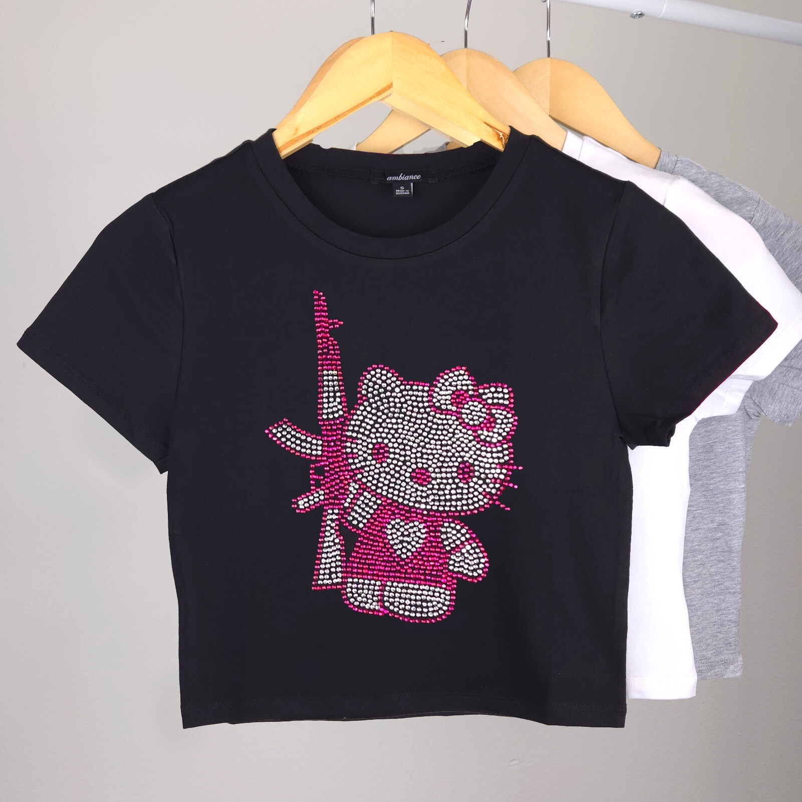Hello Kitty Rhinestone Cropped T-shirt AK47 | eBay