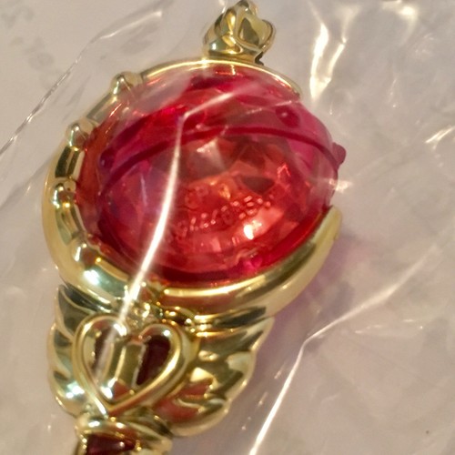 Bandai Sailor Moon Prism Crystal Makeup Stick Wand Keychain Cutie Rod Gashapon