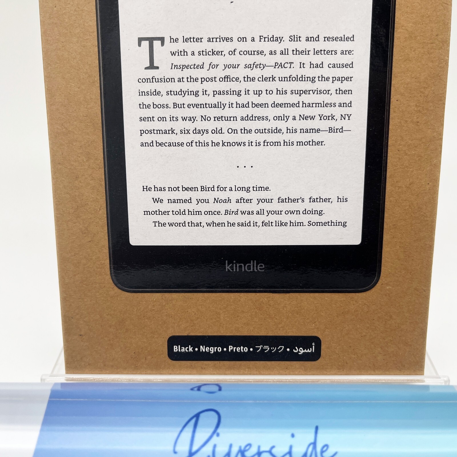 Kindle Gen 11 16GB ブラック　おまけ付き Amazon NEW Kindle 2024 (11th gen) 16GB Black 6 in display No