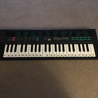 Yamaha PSS-170 Electronic Keyboard (PortaSound Voice Bank) [No Power Cord] EUC