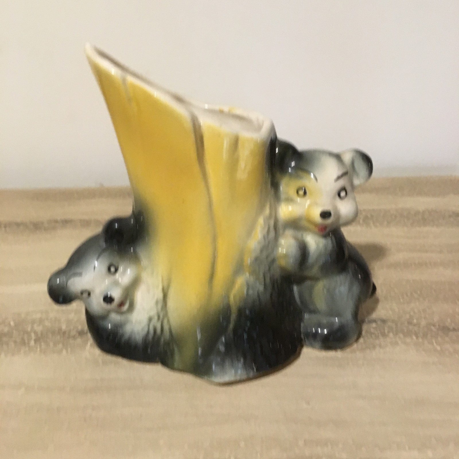 Vintage Black Bear & Tree Trunk Planter - White Yellow Cream Shawnee? Pottery