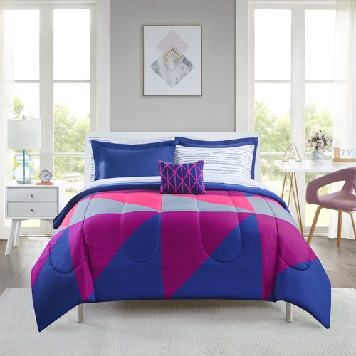 With Sheets, Queen