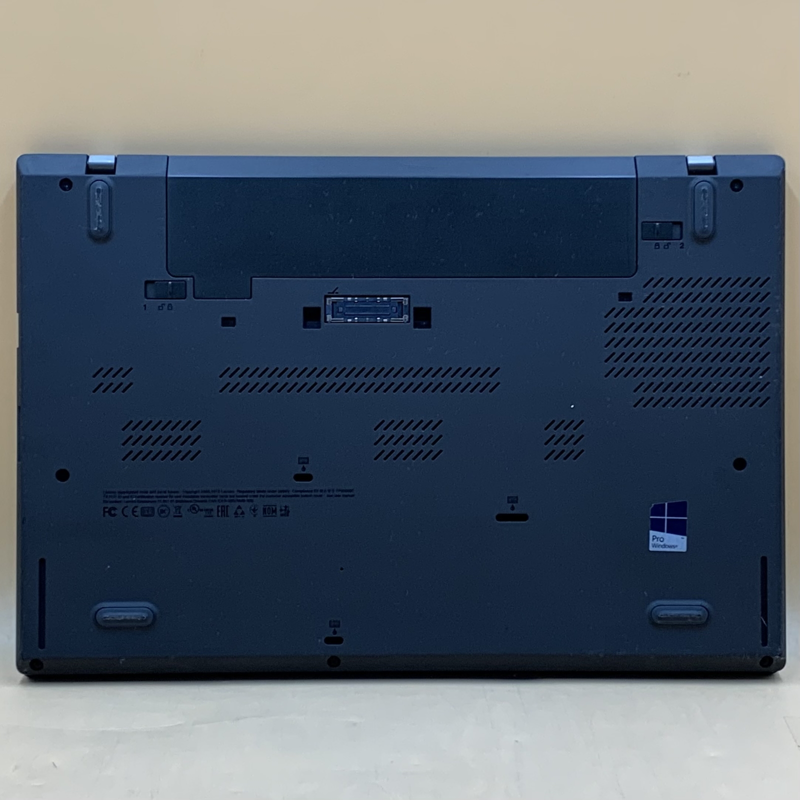 Lenovo ThinkPad T460 20FN-002VUS i7-6600U 2.6GHz 16GB RAM 256GB SSD - Picture 7 of 7