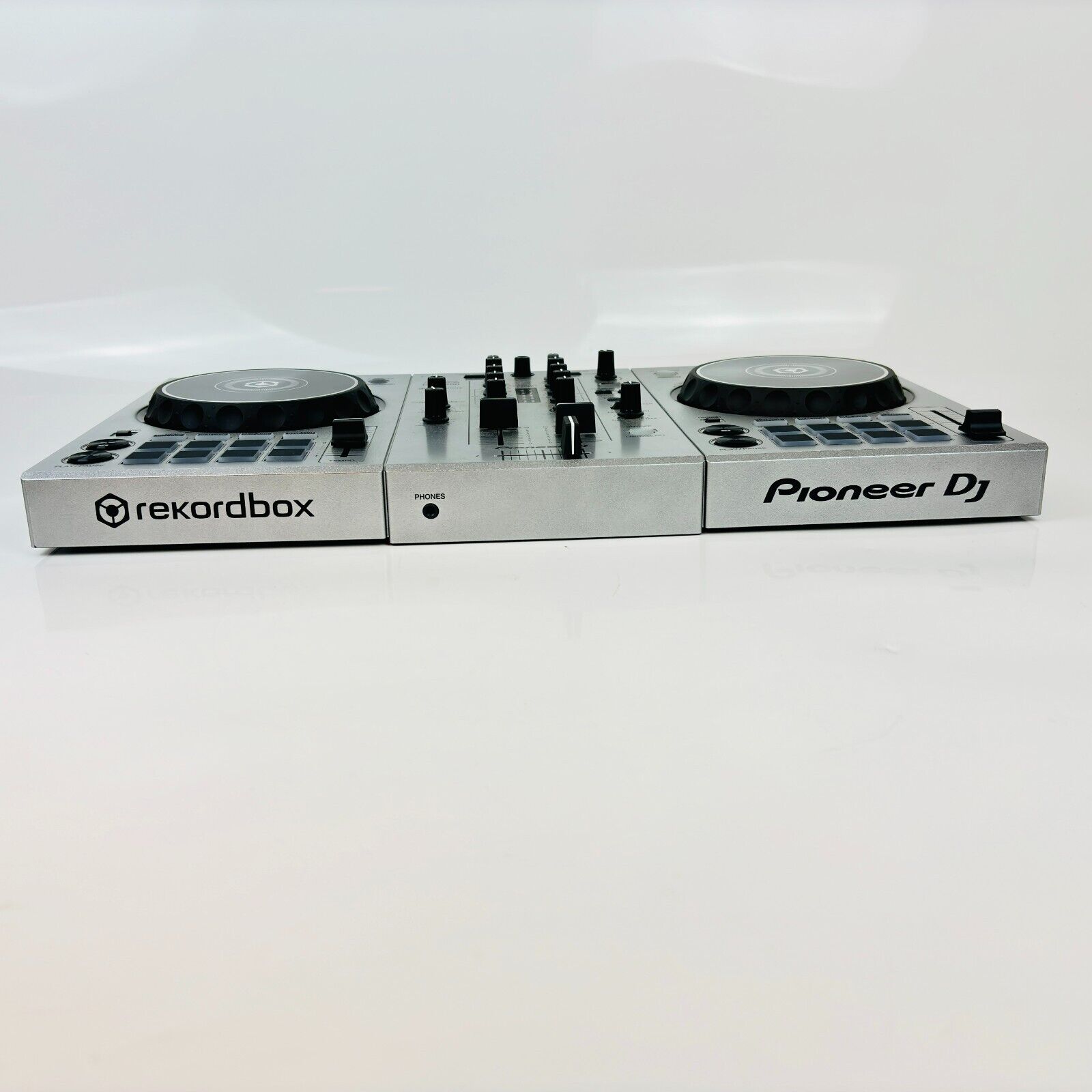 Pioneer DJ DDJ-400-S Silver Limited Color 2ch DJ Controller Pioneer DJ DDJ-400-S Silver Limited Color 2ch DJ Controller