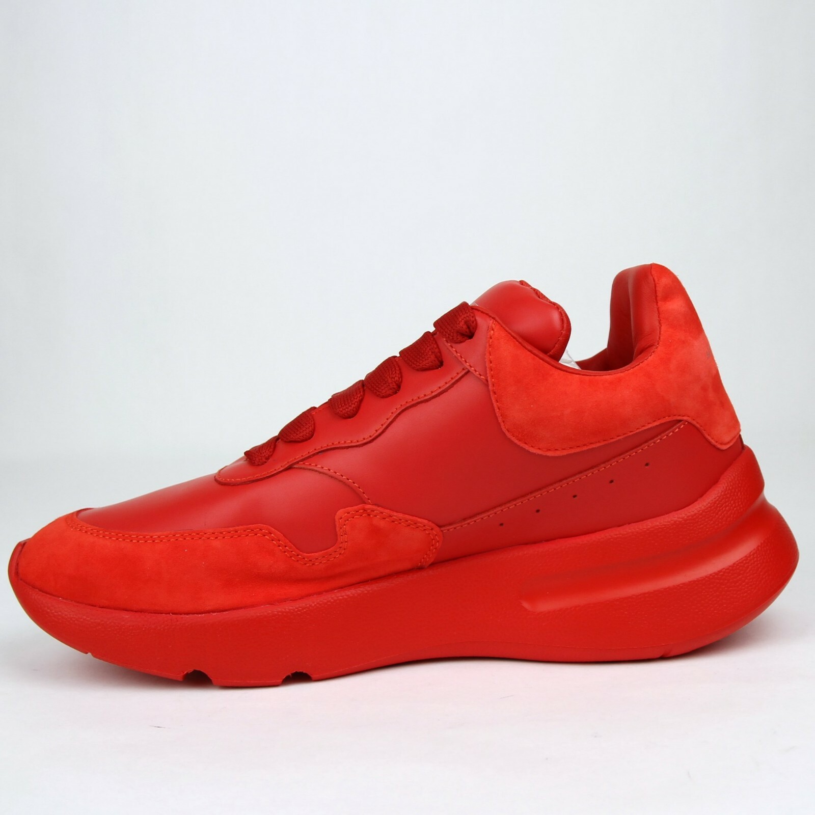 Pre-owned Alexander Mcqueen $590  Women's Red Leather/suede Runner Sneaker 508291 6409