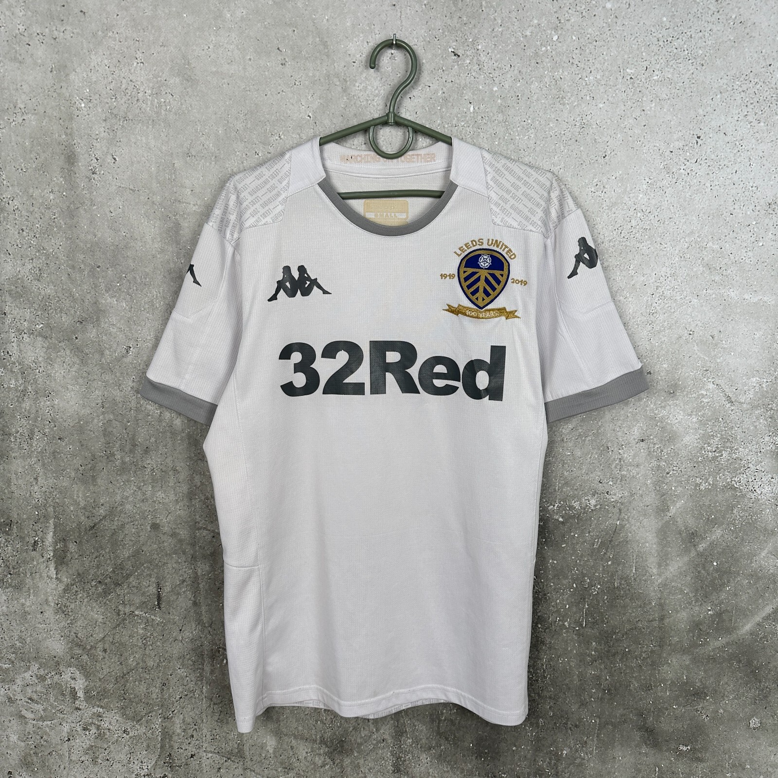 LEEDS UNITED 2019 2020 HOME FOOTBALL SHIRT MENS KAPPA JERSEY LEEDS UNITED 2019 2020 HOME FOOTBALL SHIRT MENS KAPPA JERSEY