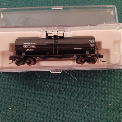 Atlas Model RR, N gauge, 11,000 gal. Tank Car #2582, Shippers' Car Line, 2002