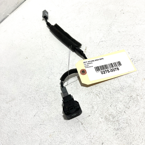Center Console USB Port W/ Connector Cable Wire Wiring Acura MDX 2017 OEM