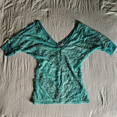 BKE Boutique Buckle Teal Green Full Sheer Lace V-Neck Top Womens M Dolman Sleeve