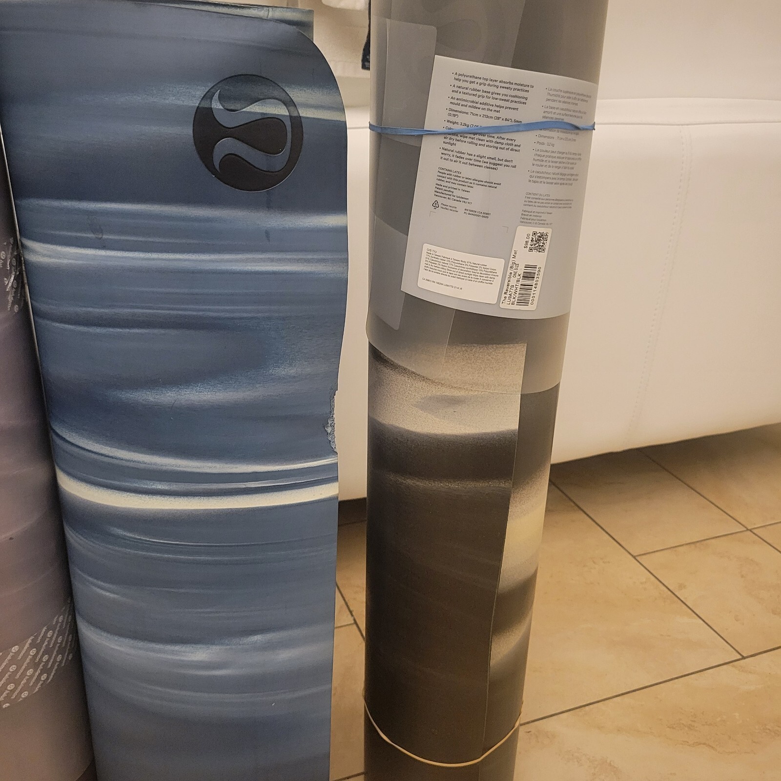 ルルレモン　Take Form ヨガマット 5mm BLACK Lululemon Take Form Yoga Mat 5mm Black Marble 26