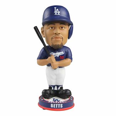 記念グッズ Mookie Betts Bobblehead Mookie Betts Los Angeles Dodgers Superstar Series Bobblehead