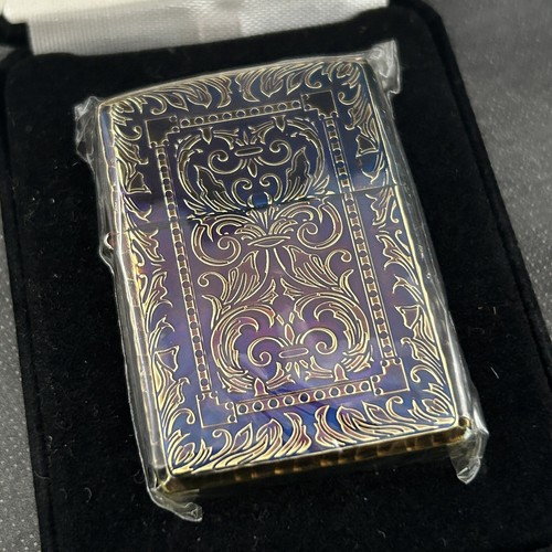Armor 5 Sides Arabesque Engraved Antique Brass Zippo MIB Rare Velour Case