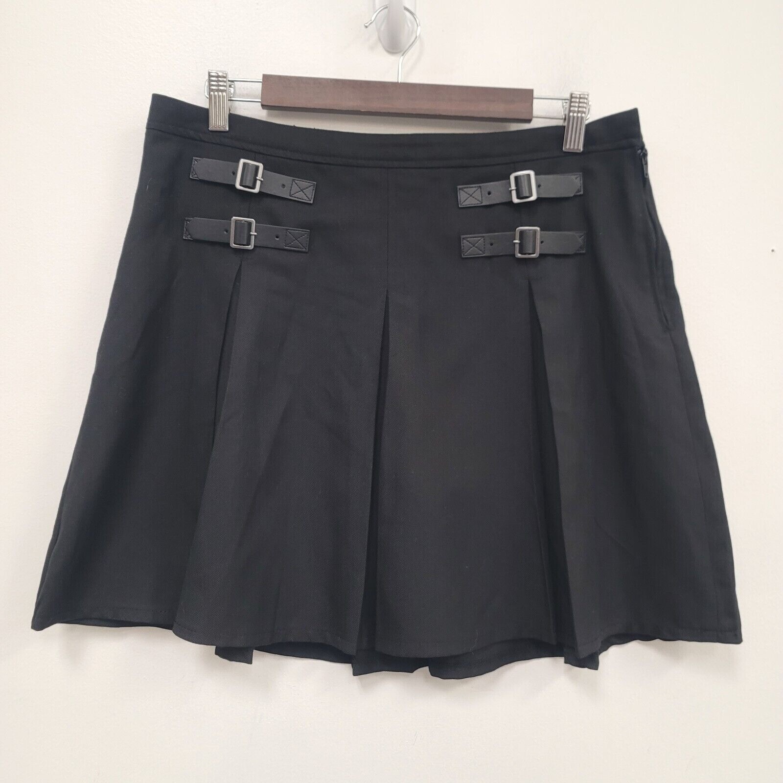 Hot Topic Womens Pleated Mini Skirt Size XL Black Y2K Grunge
