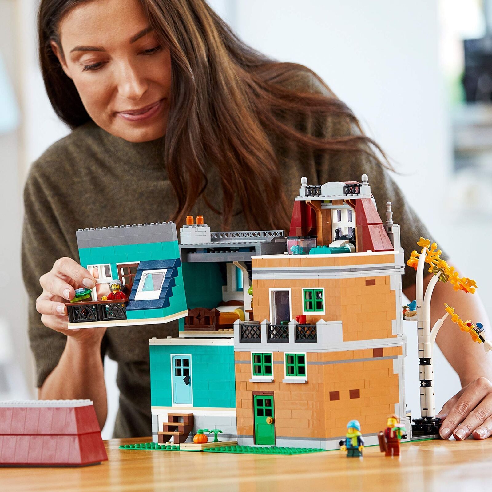 LEGO Creator Bookshop 10270 Modular Building,Home Display Set Collectors Gift