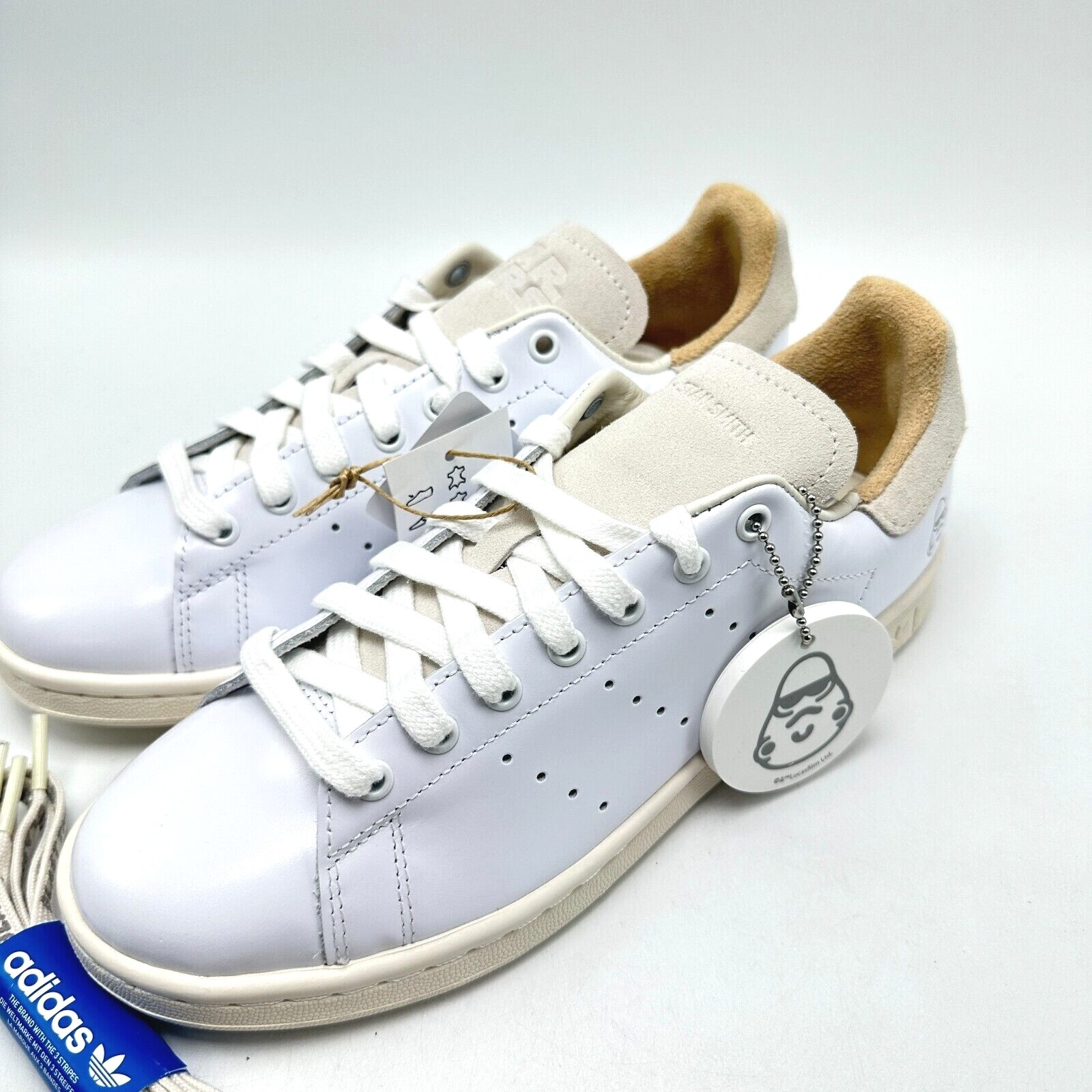 ADIDAS Originals Stan Smith Star Wars Nanzuka Stormtrooper ADIDAS Originals Stan Smith Star Wars Nanzuka Stormtrooper