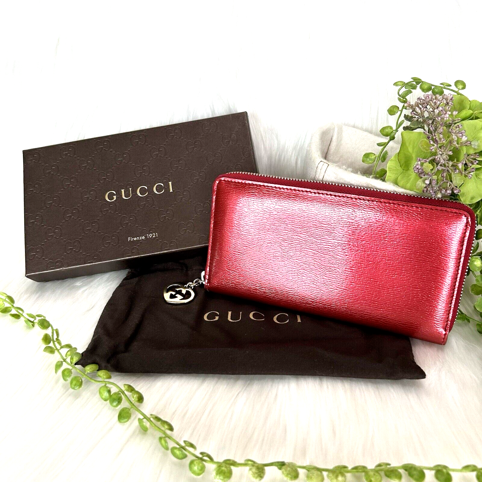 【GUCCI】 red leather card holder （関税送料込） $_57.PNG?set_id=880000500F