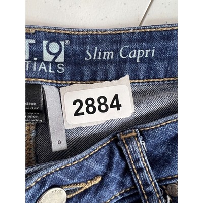 APT. 9 Essentials Women's Slim Capri Jeans Medium Wash Size 8