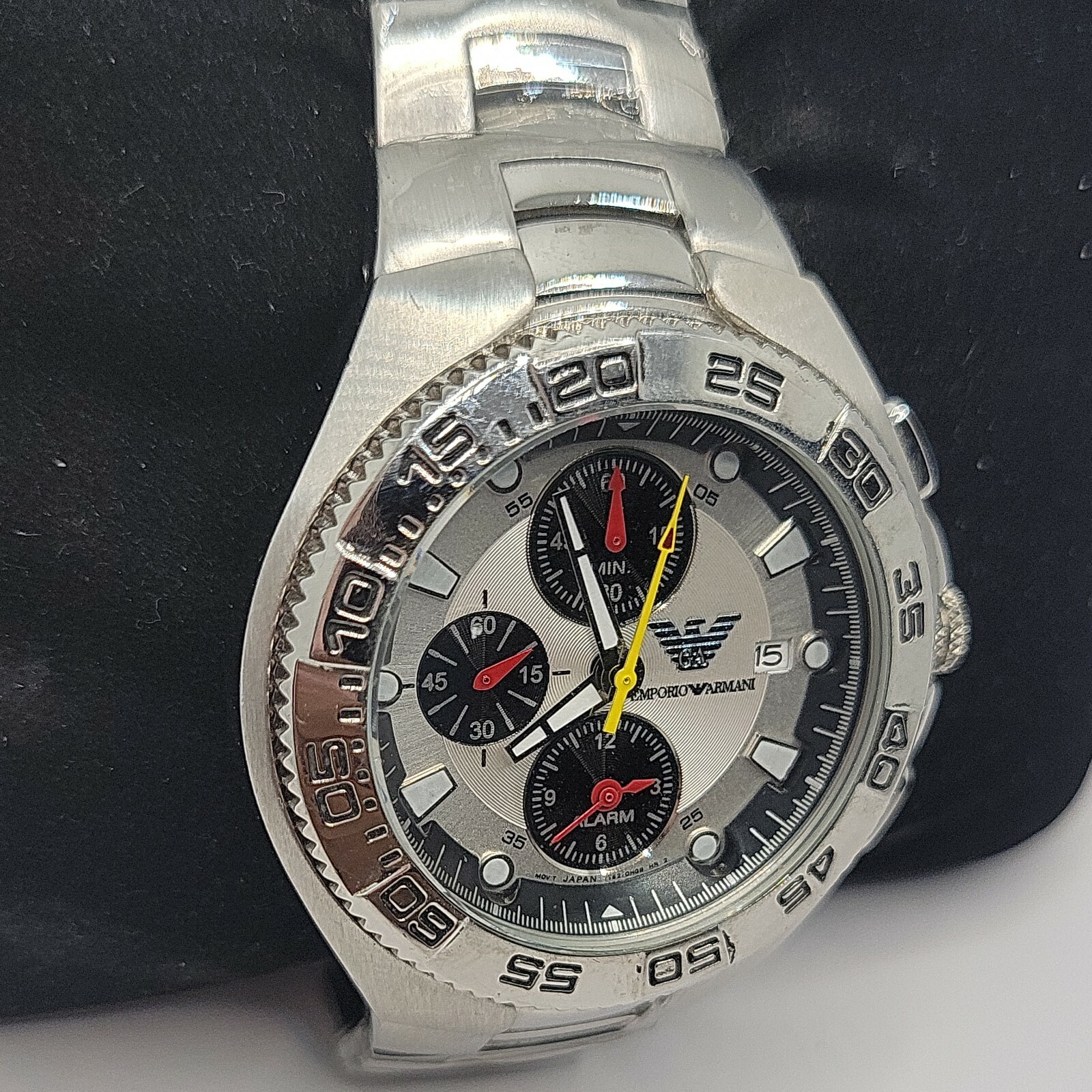ARMANI AR0690 Men's Stainless Steel Analog Dial Quartz