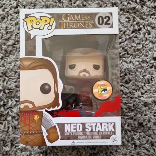 02 Ned Stark geköpft und blutig