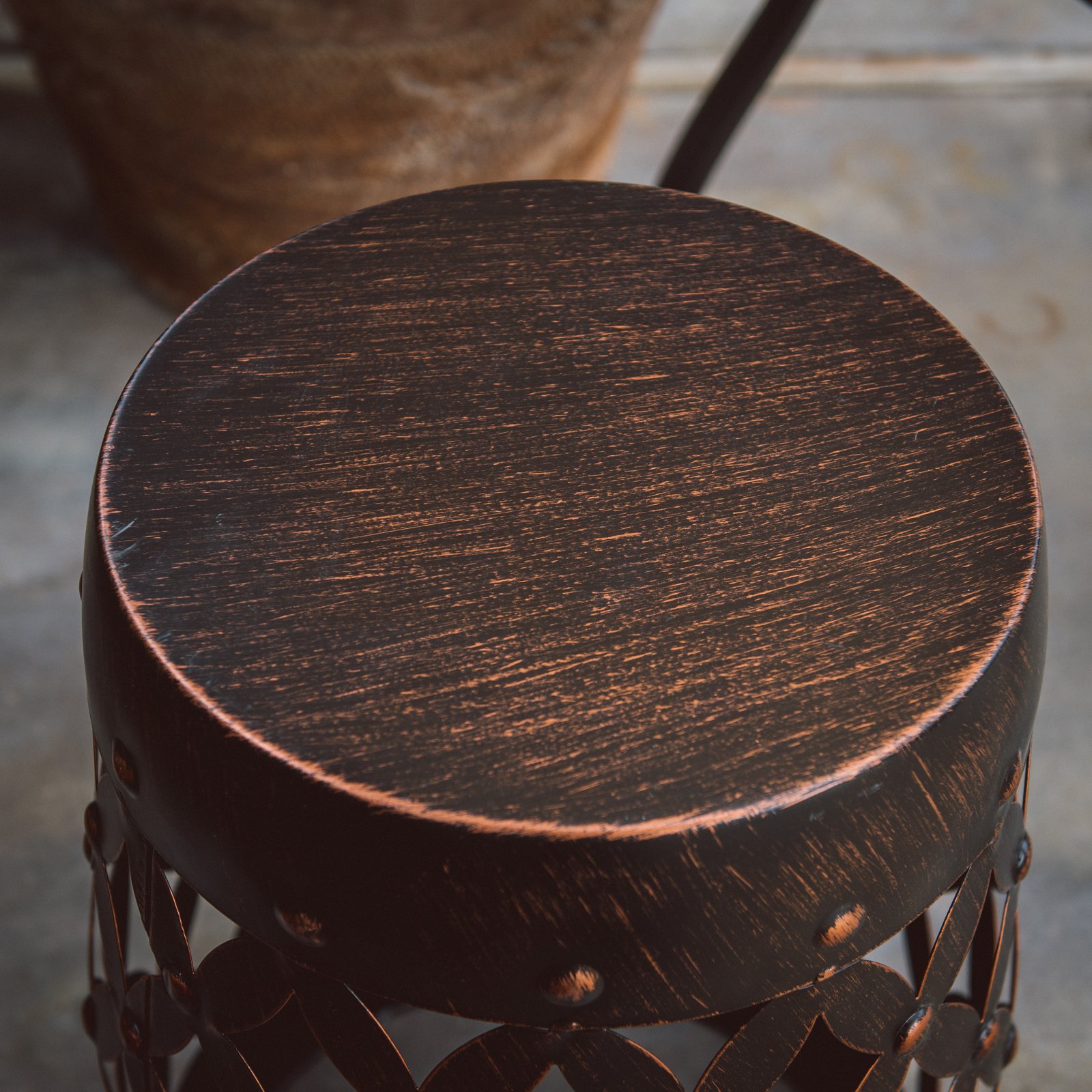 Black Bronze Finish Metal Lattice Garden Stool Patio Side Table Garden Accent