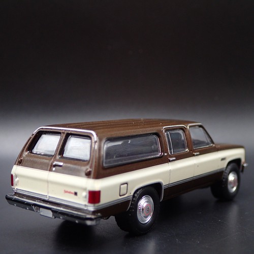 1973-1991 GMC SUBURBAN SQUAREBODY RARE 1/64 SCALE COLLECTIBLE DIECAST MODEL CAR 1973-1991 GMC SUBURBAN SQUAREBODY RARE 1/64 SCALE COLLECTIBLE DIECAST MODEL CAR