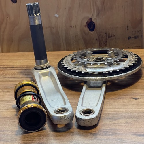 Race Face Evolve DH 175 X-Type Cranset 24 / 36 Bash Guard + 68/73 Bottom Bracket