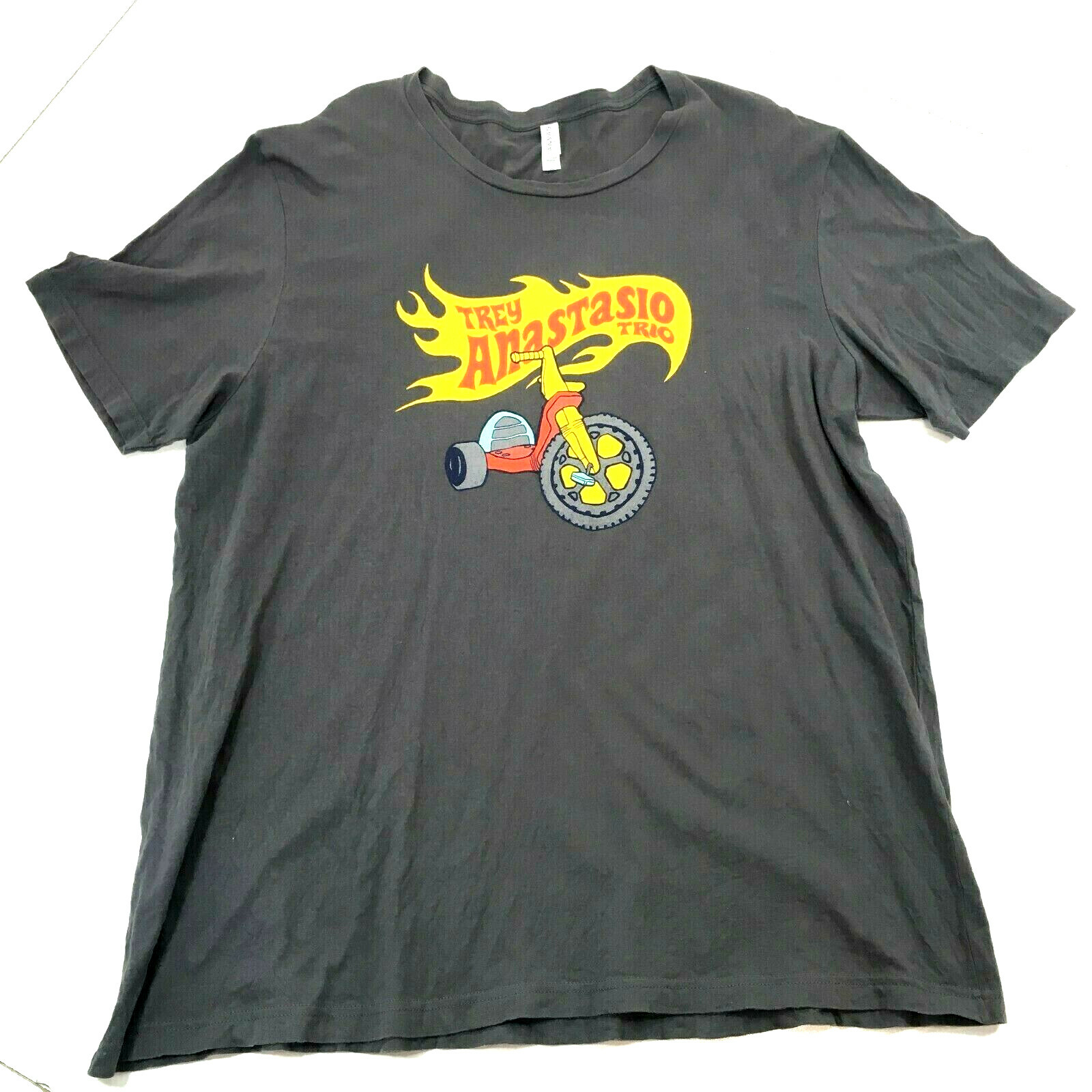 PHISH - WILSON Tシャツ　Trey Anastasio WOLF TRAP 2024 EVENT TEE - STAINED GLASS | Phish Dry Goods Store