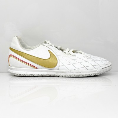 

Белые футбольные бутсы Nike Boys LegendX VII Club AQ3829-171, размер 6 лет, Белый, LegendX VII Club