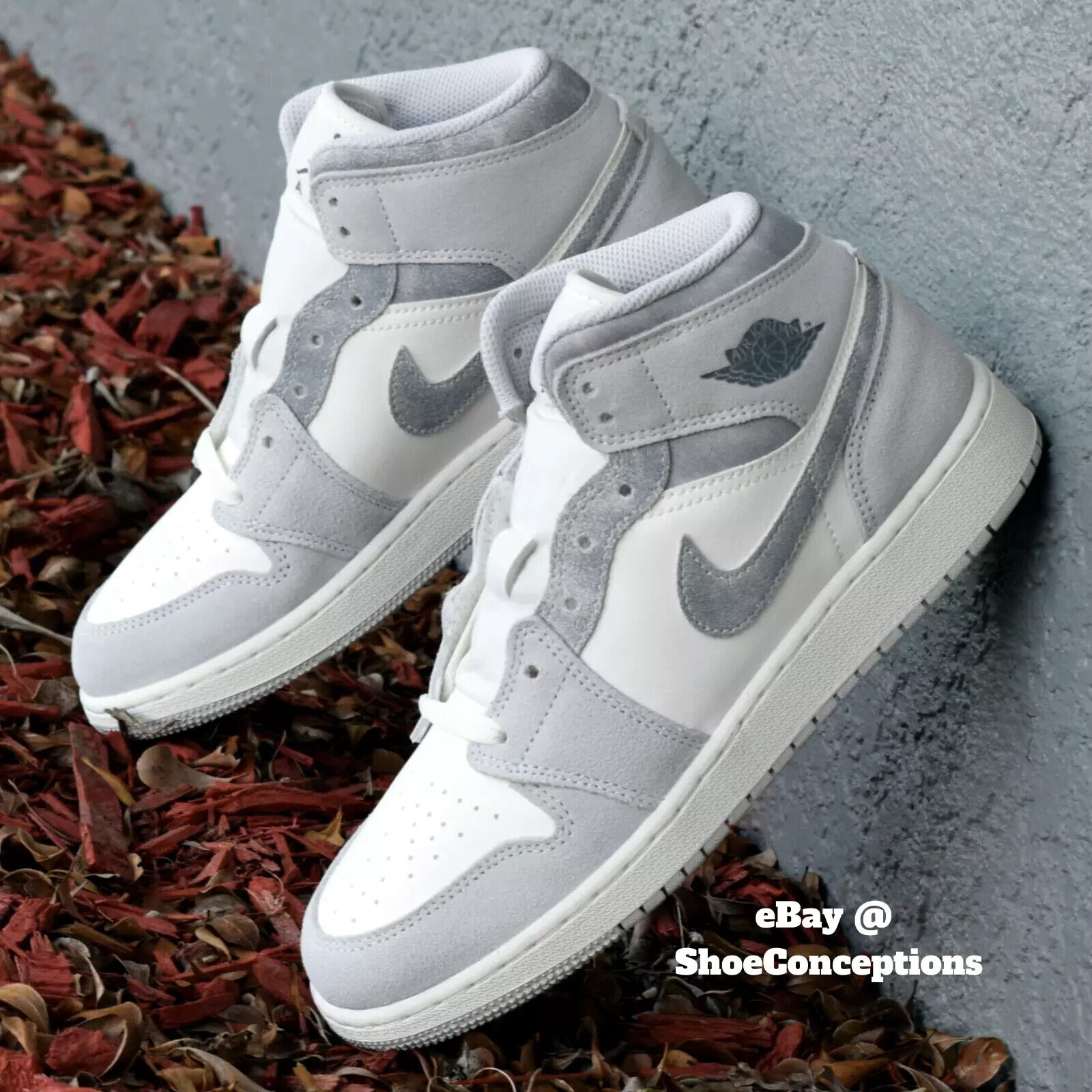 Nike Air Jordan 1 Mid SE (GS) Shoes Smoke Gray Sail FQ8088 Nike Air Jordan 1 Mid SE (GS) Shoes Smoke Gray Sail FQ8088