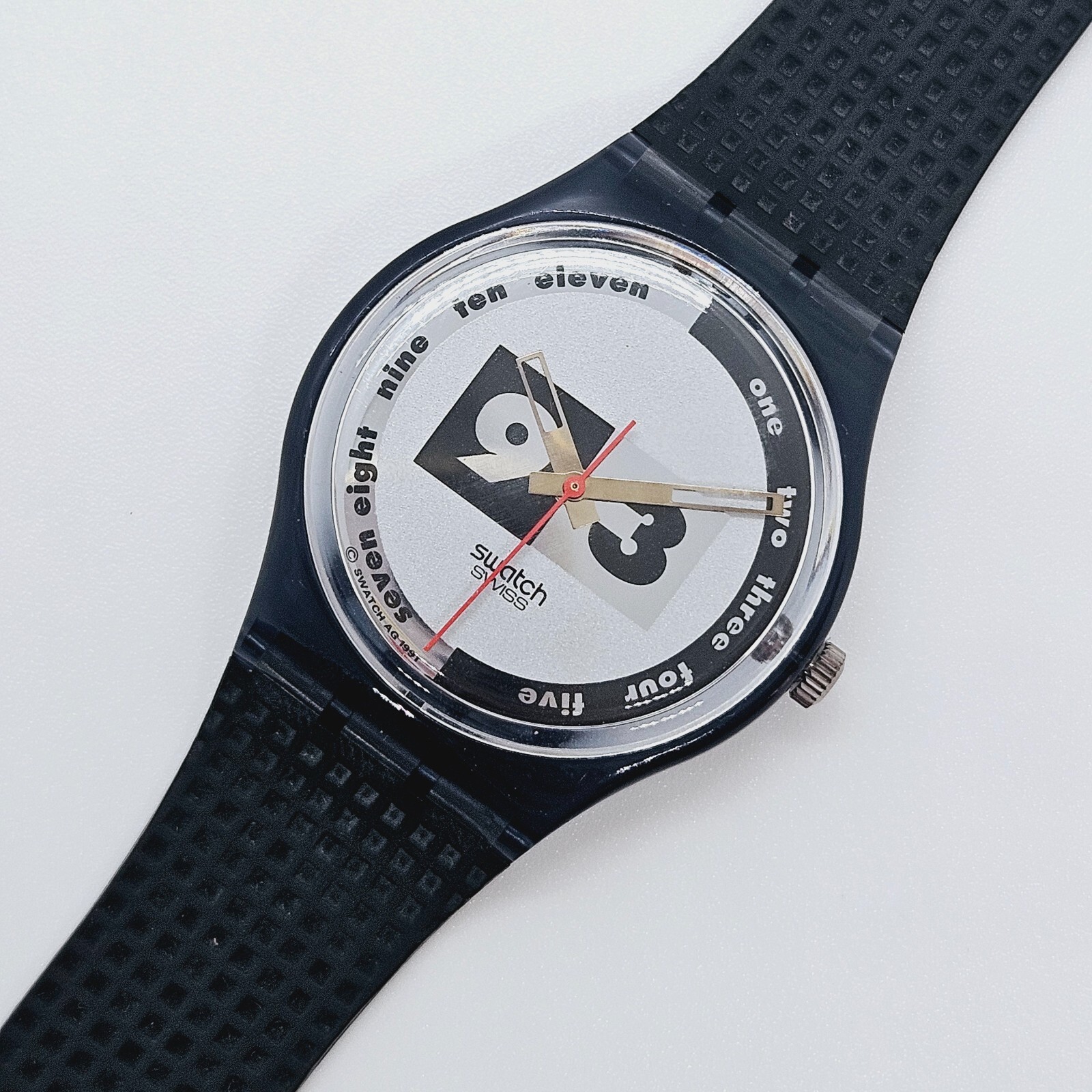 1992 Black and White Geometric Swiss Made Swatch Quartz