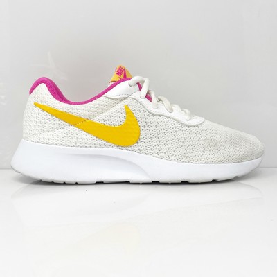

Белые баскетбольные кроссовки Nike Womens Tanjun CK0062-100, размер 7, Белый, Tanjun