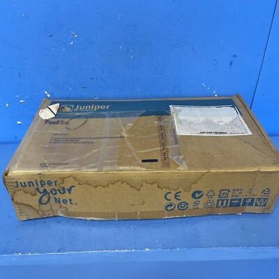 JUNIPER  NETWORKS  SSG 5 VPN Firewall Security Gateway 7-port SSG-5-SB w/ Adapte