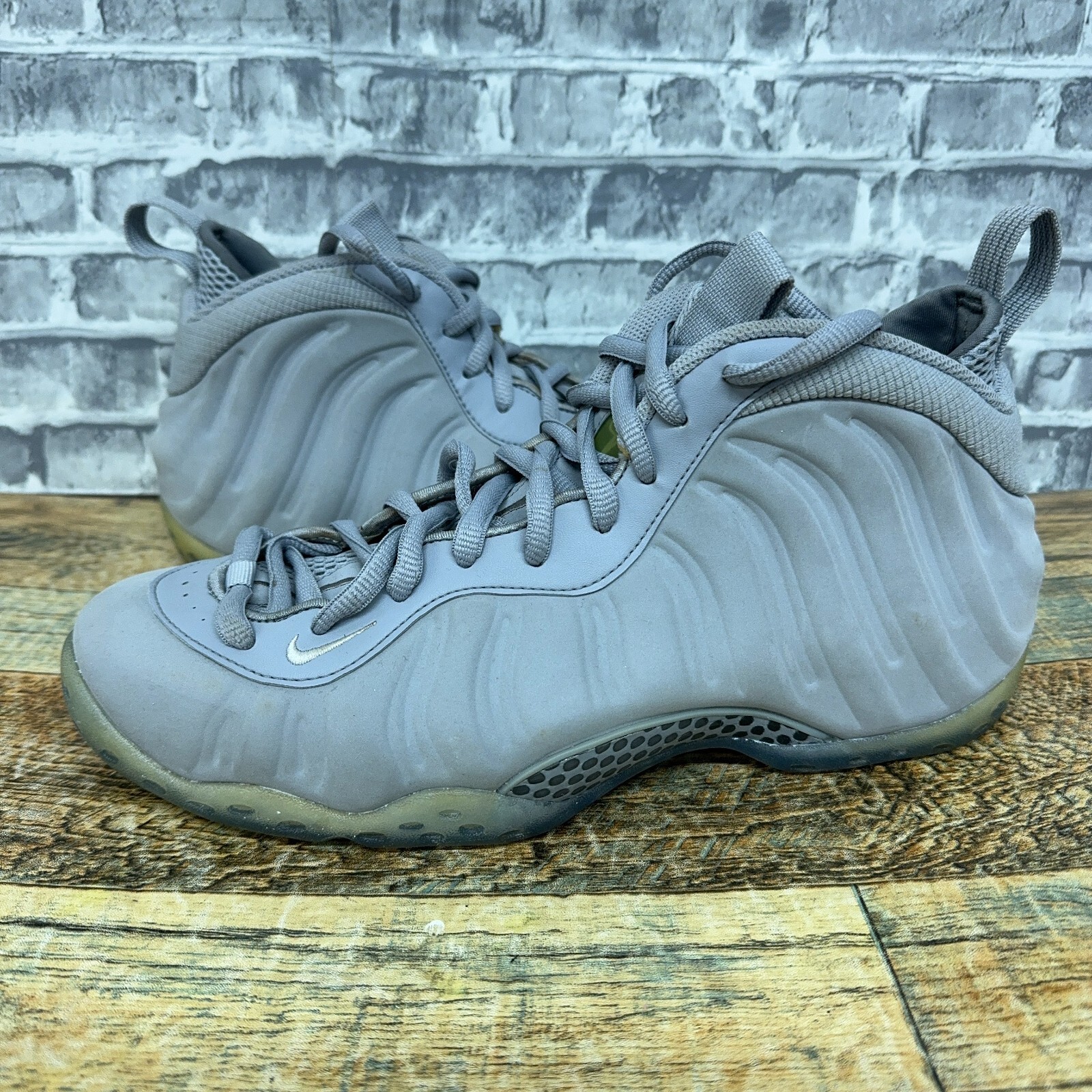 Nike Air Foamposite One PRM Wolf Grey Suede 575420-007 Mens