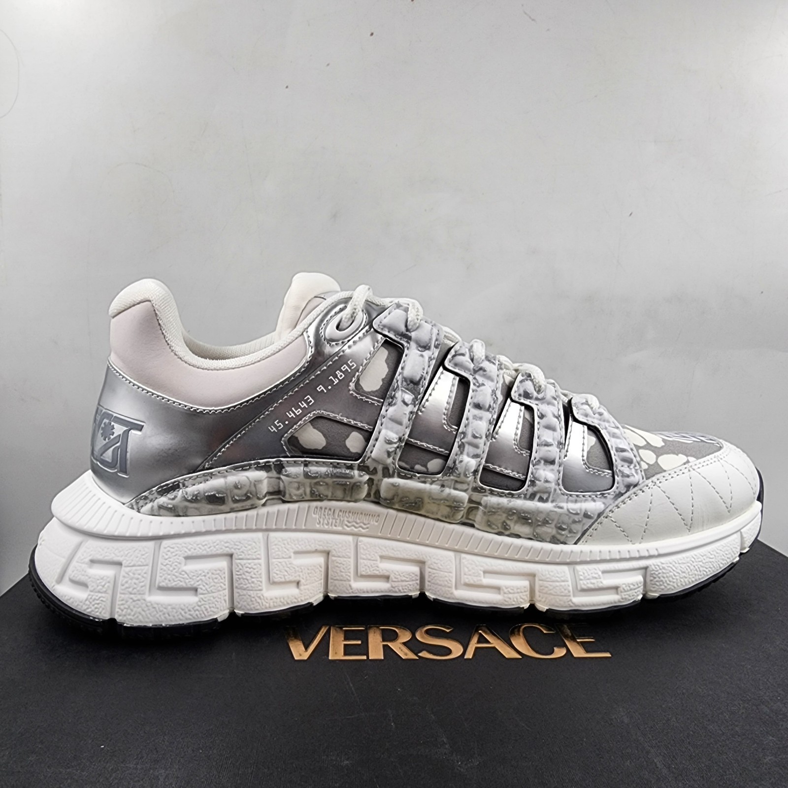 Versace Trigeca Low Top Sneakers Men's 45/12US White/Gray Mix Print Lace Up - Picture 12 of 22