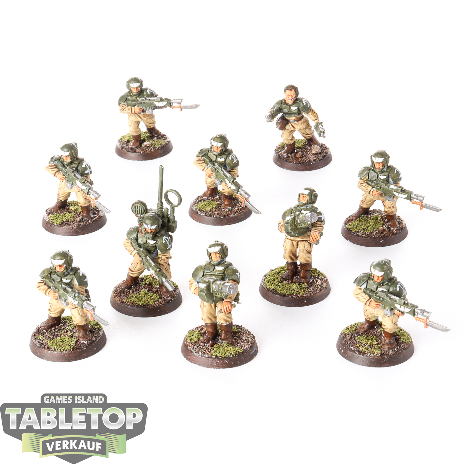Astra Militarum - 10x Cadian Shock Troops - klassisch - bemalt