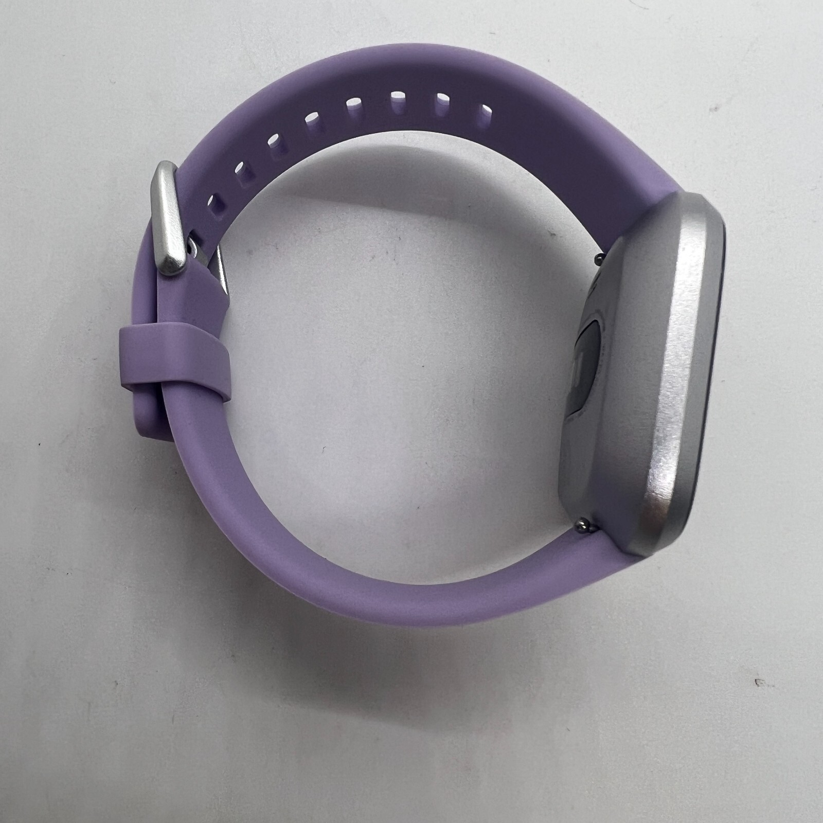 Fitbit Versa Lite Edition Activity Tracker Size small Fitbit Versa Lite Edition Activity Tracker Size small