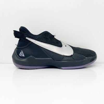 

Nike Boys Zoom Freak 2 CN8576-005 Черные баскетбольные кроссовки, размер 2Y, Черный, Zoom Freak 2