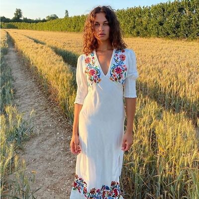 【RIXO】Regine ボヘミアン 白 コットン マキシドレス Regine Cotton Maxi Dress in White Ombre Floral Embroidery Ivory