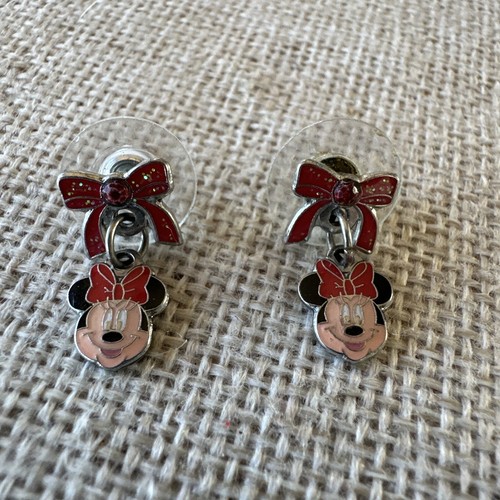 イヤリング Wilhelmina Garcia Minnie Bow Stud Earring SS2024 Red イヤリング Wilhelmina Garcia Minnie Bow Stud Earring SS2024