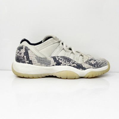 

Белые баскетбольные кроссовки Nike Boys Air Jordan 11 Retro Low CD6847-002 3,5 года, Белый, Air Jordan 11 Retro Low