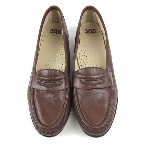 Sas Womans Flats Size 8.5 N Brown Leather Slip On Loafers