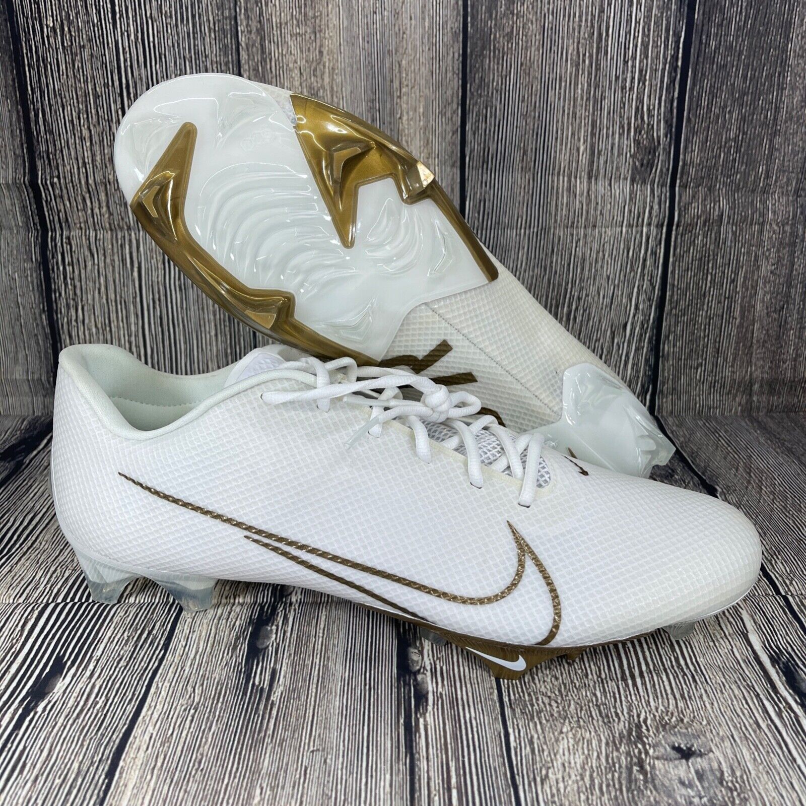Nike Vapor Edge Speed 360 Football Cleats White Gold CD0082-111 Size 16 Nike Vapor Edge Speed 360 Football Cleats White Gold CD0082-111 Size 16