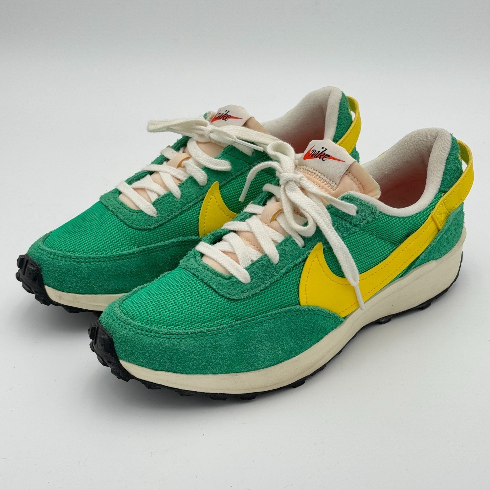 NIKE WAFFLE DEBUT イエロー 27.0 cm NIKE WAFFLE DEBUT イエロー 27.0 cm Nike Waffle Debut Vintage