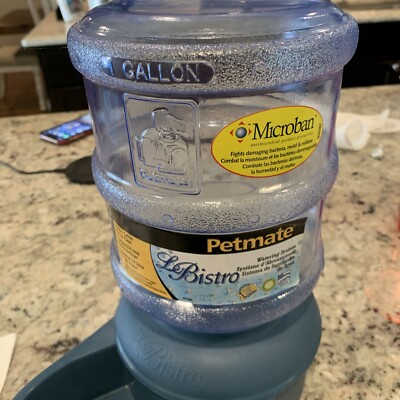 Petmate Replendish Gravity Waterer with Microban for Cats & Dogs, 1 Gallon New
