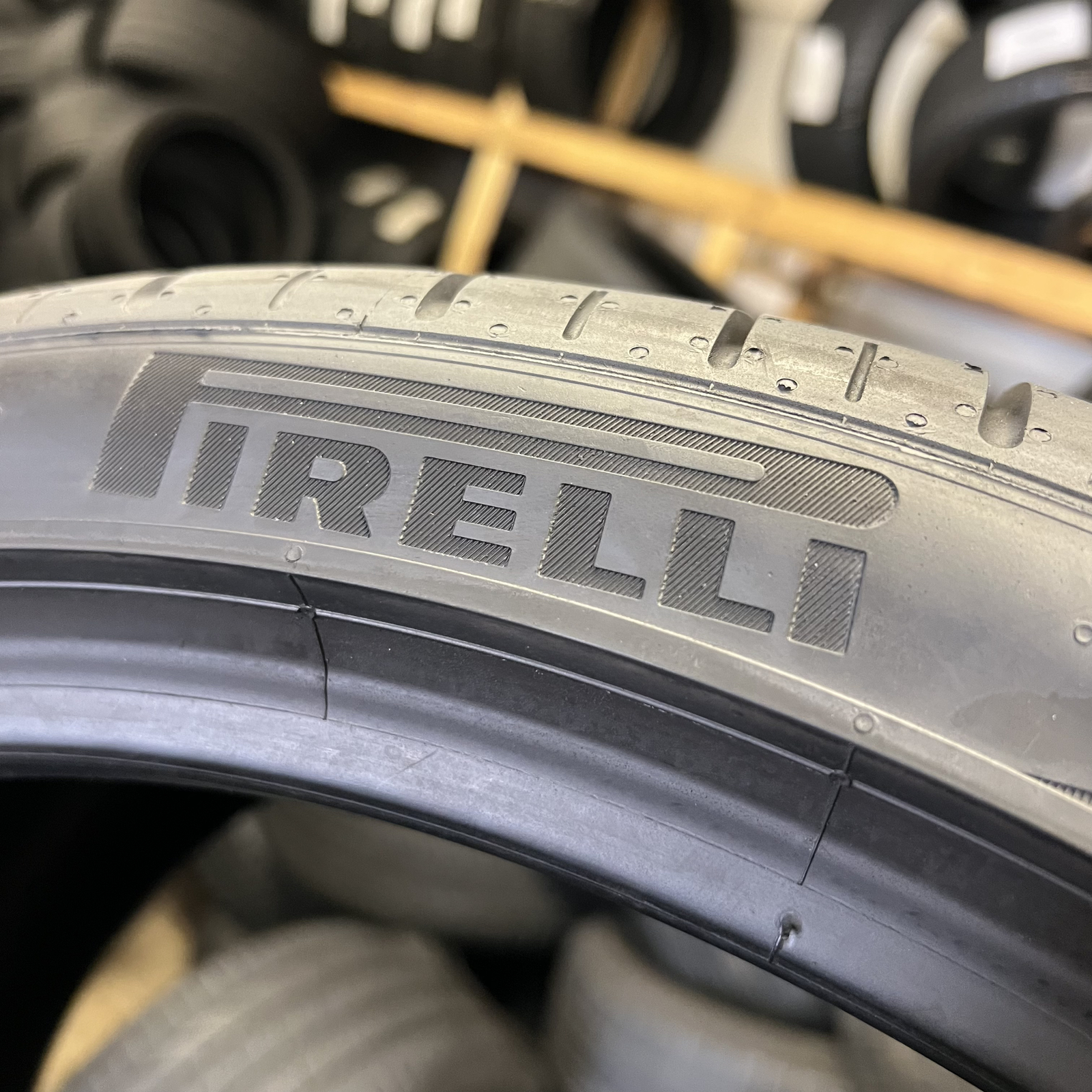 1 Tire Pirelli P Zero PZ4 NA1 305/30ZR21 100Y DOT.1324 8.5/32 | eBay