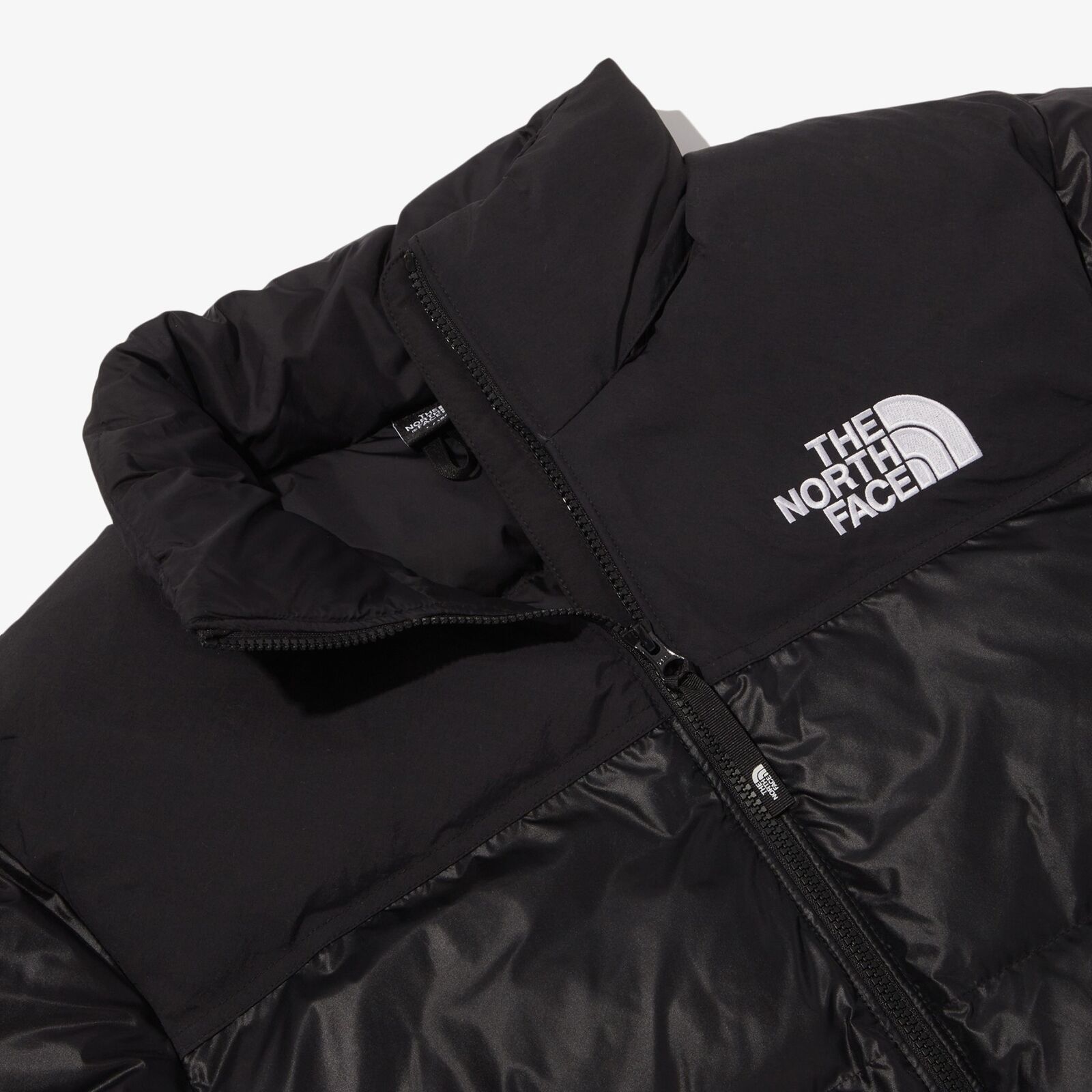 THE NORTH FACE Mens NUPTSE ON BALL JACKET BLACK NJ3NQ53A S THE NORTH FACE Mens NUPTSE ON BALL JACKET BLACK NJ3NQ53A S