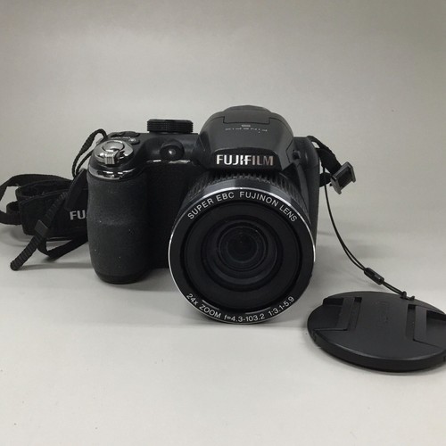 Fujifilm FinePix S Series S3200 14.0MP 24x Zoom Digital