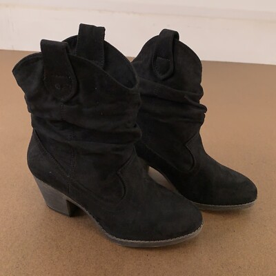Rocket Dog Women s Shoe Size 7.5 Black Faux Suede Slouchy Western Boots New