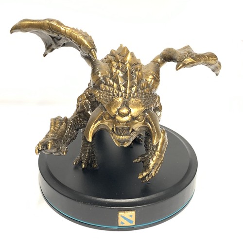 DOTA 2 Roshan Ti7 ゴールドロシャン フィギュア 限定品 DOTA 2 Roshan Ti7 ゴールドロシャン フィギュア 限定品 - メルカリ