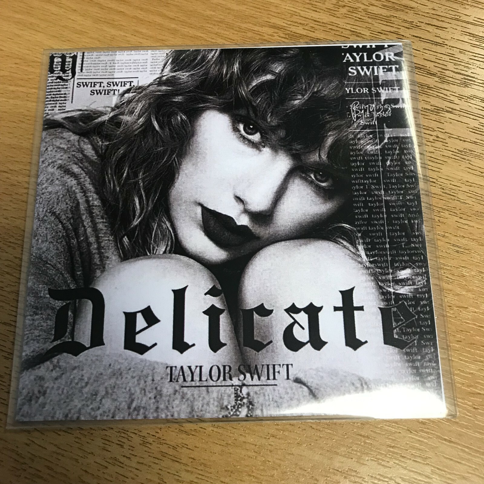 Taylor Swift Delicate リトグラフ Rare Taylor Swift “Delicate” Music Video Lithograph 2nd